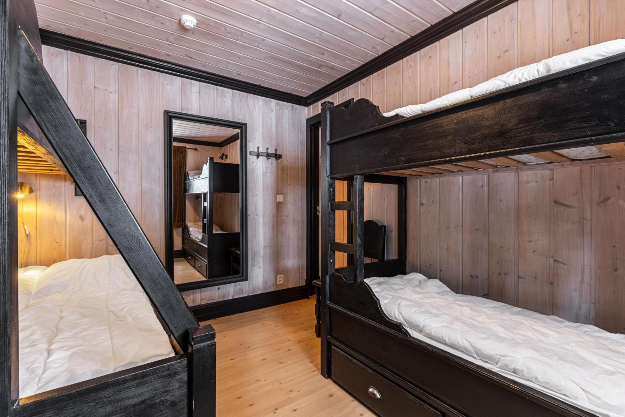 Tinden Apartment